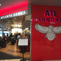 Снимок сделан в Atlanta Hawks Bar &amp;amp; Grill пользователем Andrew D. 8/8/2019