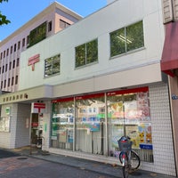 Photo taken at Kyobashi Tsukushima Post Office by ぱの on 10/20/2022