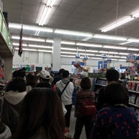 Photo taken at Toys&amp;quot;R&amp;quot;Us by Nor Z. on 11/19/2016