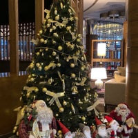 Foto diambil di Sürmeli Hotels &amp;amp; Resorts oleh OMAR pada 12/14/2022
