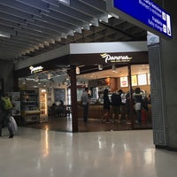 Photo taken at São Paulo / Guarulhos International Airport (GRU) by Mara R. on 2/25/2018