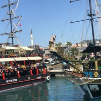 Photo taken at STARCRAFT Party Boat by Deniz on 6/26/2021