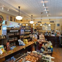 Photo taken at Catskill Mountain Country Store - Tannersville by Sean L. on 9/19/2020