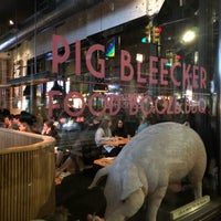 Foto tirada no(a) Pig Bleecker por Sean L. em 2/24/2019