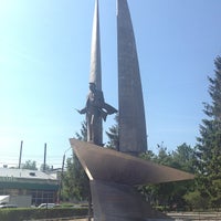 Photo taken at Monument to Rostislav Alekseev by Леха П. on 5/24/2014