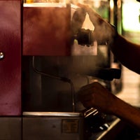 Foto tirada no(a) Dan&amp;#39;s Café (por Café Oro Maya) por Dan&amp;#39;s Café (por Café Oro Maya) em 12/28/2019