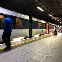 station heathrow terminals hxx railway airport things