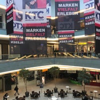 3/7/2018にNikos M.がKröpeliner-Tor-Center (KTC)で撮った写真