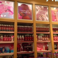 Photo taken at Bath &amp;amp; Body Works by Memo A. on 1/2/2014