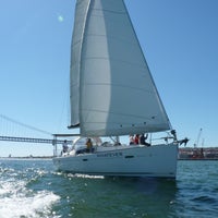 รูปภาพถ่ายที่ Taguscruises Boat Tours โดย Taguscruises Boat Tours เมื่อ 12/27/2013