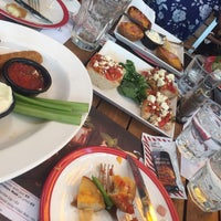 Das Foto wurde bei TGI Friday&amp;#39;s von Sam L. am 9/16/2018 aufgenommen