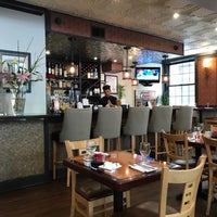 5/6/2018 tarihinde Donald W.ziyaretçi tarafından LiLLiES Restaurant &amp;amp; Bar'de çekilen fotoğraf