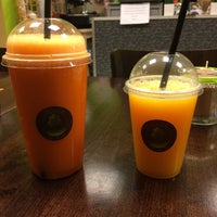 Photo taken at Book One Juice - Smoothie Bar by So Hee S. on 5/27/2014