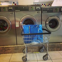 Photo taken at 4 Suds Laundry by Hector Q. on 11/21/2013