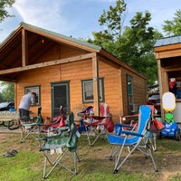 Das Foto wurde bei Camp Dearborn von Nicolette am 7/29/2019 aufgenommen