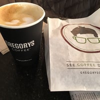 2/7/2018 tarihinde Ellenziyaretçi tarafından Gregorys Coffee'de çekilen fotoğraf