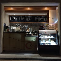 Photo prise au CoCo Cafe par Claudio R. le2/17/2017