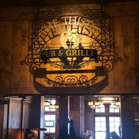 Photo taken at The Thistle Pub &amp;amp; Grill @ Crystal Mountain by Joe C. on 11/16/2018