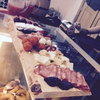 Photo prise au Dona Petisca par Ricardo C. le6/23/2015