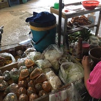 Photo taken at Chok Chai 4 Market by vut_ on 9/29/2018