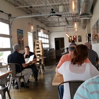 Photo taken at Sidewall Pizza Company by Steve on 5/25/2018