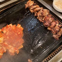 Photo taken at 韓国料理 豚とんびょうし by あおやまひろ on 9/17/2021