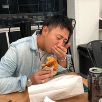 Foto tirada no(a) Palace Fried Chicken por あおやまひろ em 8/31/2019