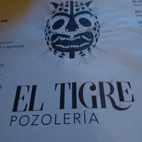 Das Foto wurde bei El Tigre, Pozolería von Andrea P. am 10/9/2016 aufgenommen