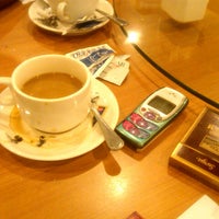 Review Holland Bakery