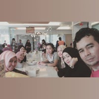 Photo taken at D&amp;#39;Cost Seafood by H3RRY on 8/2/2015