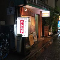 Photo taken at ハレルヤ 新宿本店 by 雪乃 on 7/6/2018