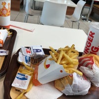 Photo taken at Burger King by Türkan E. on 2/22/2017