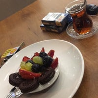 Photo taken at Göktaş Cafe &amp;amp; Fırın by Emre Ç. on 9/3/2017