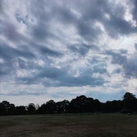 Photo taken at Goodmayes Park by Cheeky Tigger E. on 9/1/2022