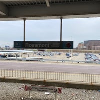 Photo taken at CTA - Rosemont by Agnaldo F. on 4/2/2022