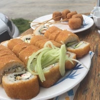 9/16/2015 tarihinde Joree H.ziyaretçi tarafından Sushi House'de çekilen fotoğraf