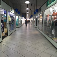 Shopping Center Brasil - Centro comercial en Maringá