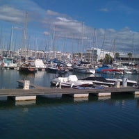 Foto tirada no(a) Marina de Lagos por Nuno B. em 10/13/2012