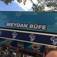 Photo taken at Üsküdar Meydan Büfe by Ahsen G. on 8/19/2016
