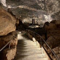 Photo taken at Cuevas del Drach by Jeongho Jay L. on 12/16/2023