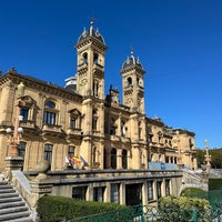 Photo taken at Ayuntamiento de San Sebastián / Donostiako Udala by Jeongho Jay L. on 10/2/2023
