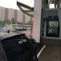 Photo taken at Volkswagen Центр РУС-ЛАН | РУС-ЛАН Фольксваген Центр by Ринат П. on 6/15/2015