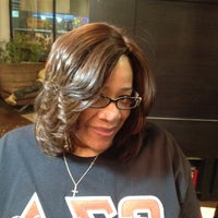 1/25/2014에 Rosalind R.님이 Takai Atlanta Hair Salon에서 찍은 사진