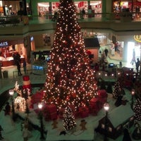 Foto scattata a Valley View Mall da Katelynn R. il 11/23/2012