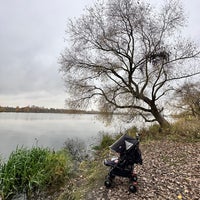 Photo taken at Чижовское водохранилище by Павел К. on 10/28/2022
