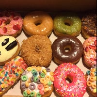 8/27/2015 tarihinde Elise L.ziyaretçi tarafından California Donuts'de çekilen fotoğraf