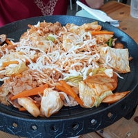 Photo taken at Washi Korean Chicken and Restaurant by Wachirakan Y. on 5/4/2018