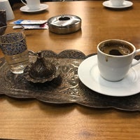 รูปภาพถ่ายที่ Everek Develi Osmanlı Mutfağı โดย Büşra เมื่อ 6/10/2018