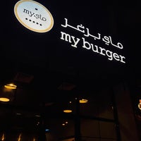 Photo taken at My Burger by 𝐀𝐛𝐨𝐋𝐀𝐘𝐀𝐋 on 3/4/2017
