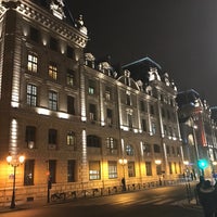 Foto diambil di Hôtel Le Notre-Dame oleh 𝐀𝐛𝐨𝐋𝐀𝐘𝐀𝐋 pada 1/3/2017